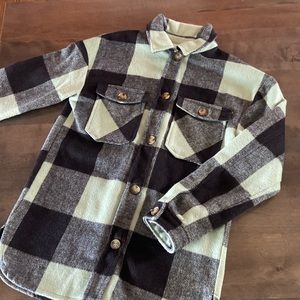 H&M girls button down heavy flannel shirt